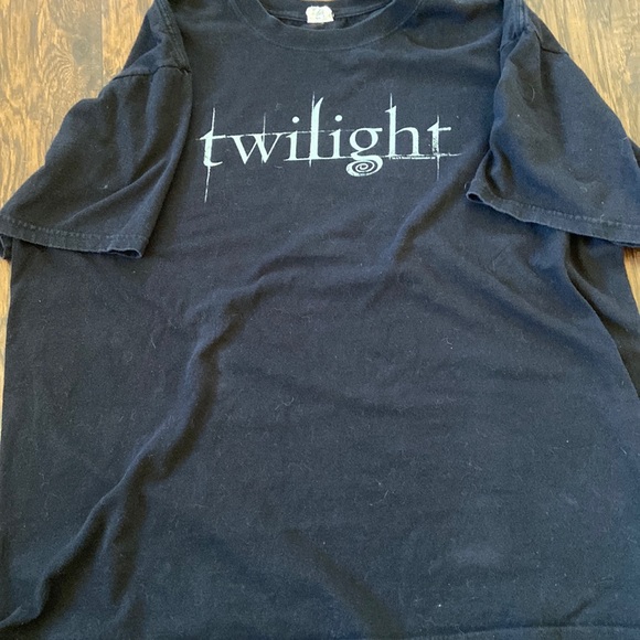Anvil Other - Hot Topic Anvil Tee Twilight